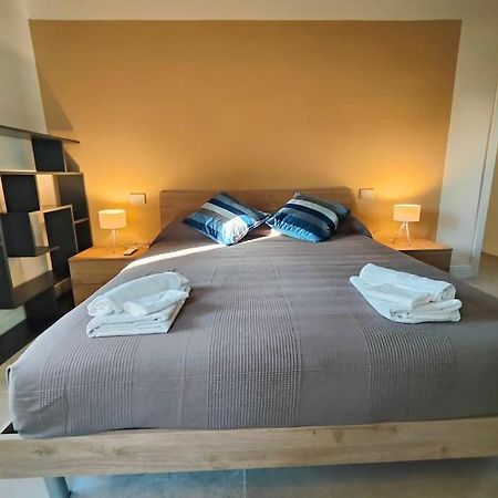Apartamento Volaterrae Deluxe Loft With Garden Volterra Exterior foto