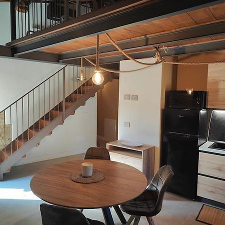 Apartamento Volaterrae Deluxe Loft With Garden Volterra Exterior foto