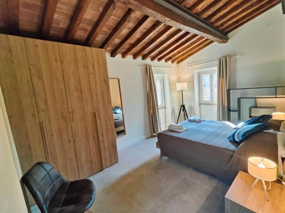 Apartamento Volaterrae Deluxe Loft With Garden Volterra Exterior foto