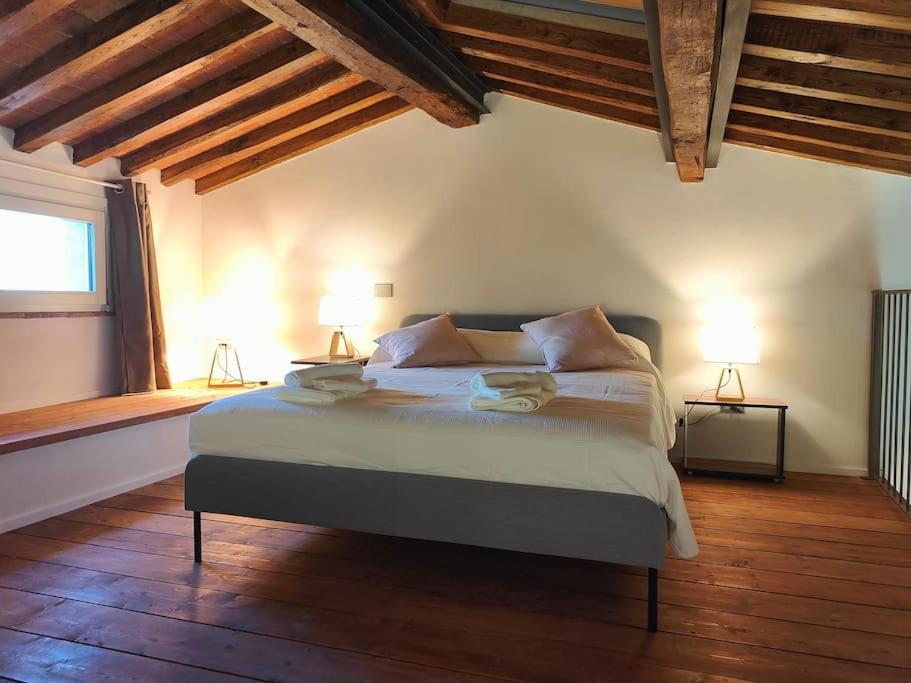 Apartamento Volaterrae Deluxe Loft With Garden Volterra Exterior foto